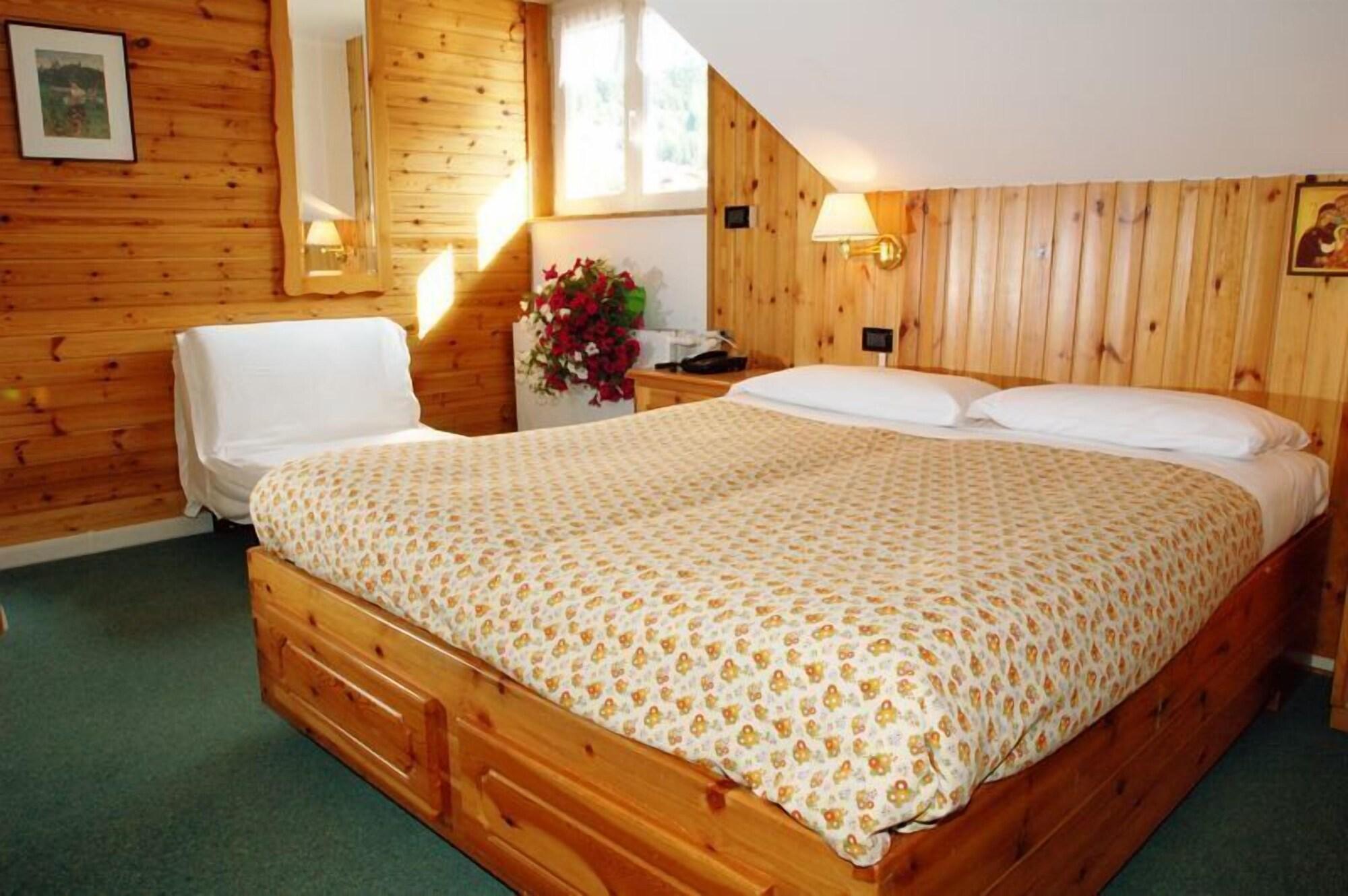Laurino Hotel Moena Kültér fotó